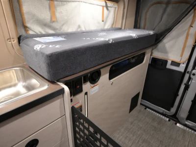 2027 Winnebago SOLIS POCKET — photo 11 view