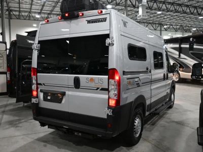 2027 Winnebago SOLIS POCKET — photo 22 view