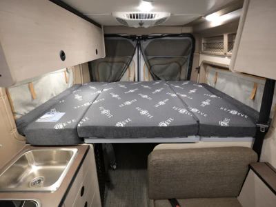 2027 Winnebago SOLIS POCKET — photo 19 view