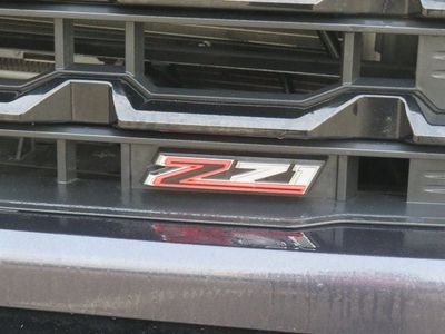 2022 Chevrolet Silverado — photo 13 view
