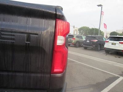 2022 Chevrolet Silverado — photo 11 view