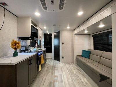 2025 Wayfinder RV Go Play - Photo 13