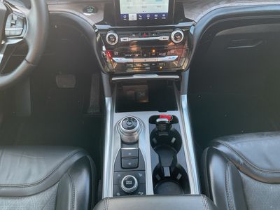 2021 Ford Explorer - Photo 11
