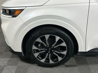 2024 Kia Carnival — photo 11 view