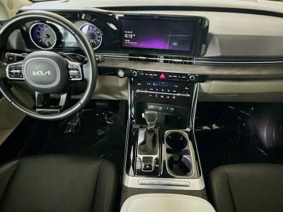 2024 Kia Carnival — photo 27 view