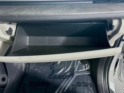 2024 Kia Carnival — photo 32 view