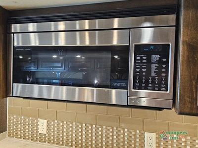 2016 Tiffin Motorhomes Phaeton - Photo 32