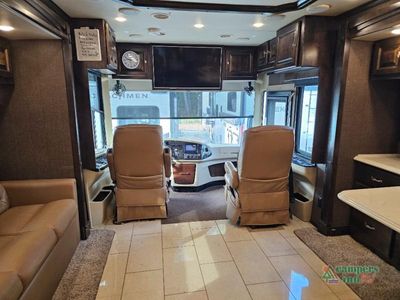 2016 Tiffin Motorhomes Phaeton - Photo 11