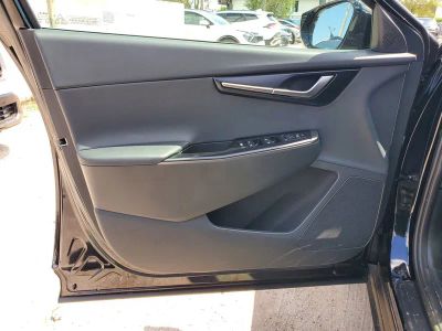 2025 Kia EV6 — photo 14 view