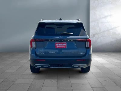 2026 Ford Explorer — detail view