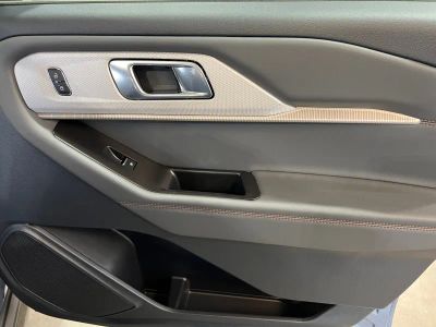 2026 Ford Explorer — photo 21 view