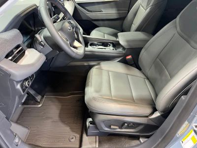 2026 Ford Explorer — photo 9 view