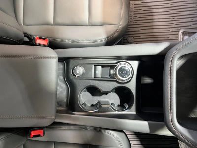 2026 Ford Explorer — photo 13 view
