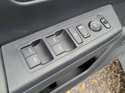 2025 Honda CR-V Hybrid — photo 18 view