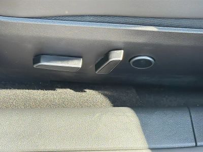2023 Tesla Model 3 — photo 24 view
