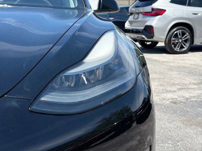 2023 Tesla Model 3 — photo 9 view