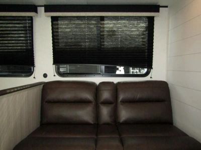 2026 Jayco PROWLER - Photo 14