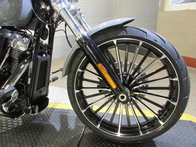 2026 Harley-Davidson FXBR - Breakout - Photo 11