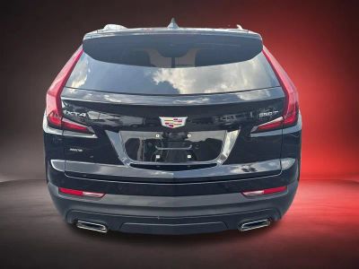 2023 Cadillac XT4 — detail view