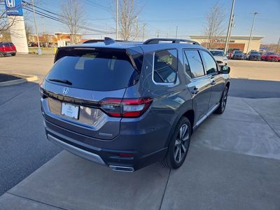 2025 Honda Pilot Touring - Photo 4