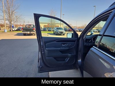 2025 Honda Pilot Touring - Photo 12