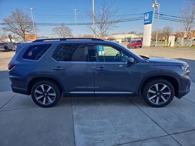 2025 Honda Pilot Touring - Photo 3