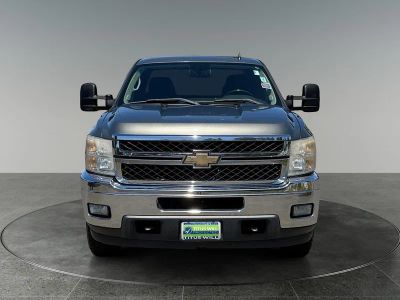 2011 Chevrolet Silverado 3500HD — side profile view