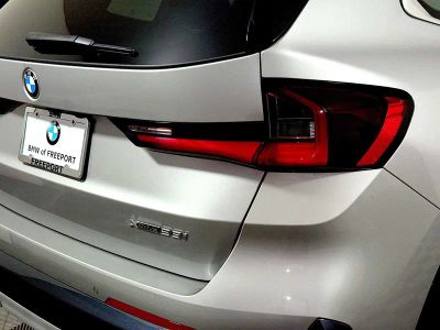 2025 BMW X1 xDrive28i - Photo 28