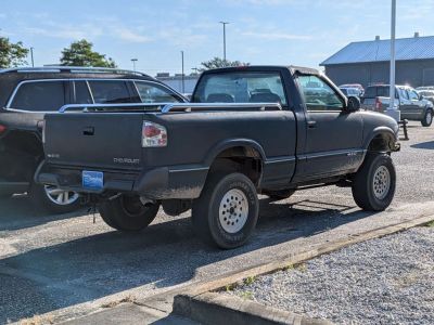 1997 Chevrolet S-10 - Photo 4