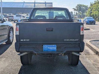 1997 Chevrolet S-10 - Photo 3