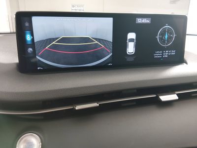 2025 Genesis GV70 - Photo 16