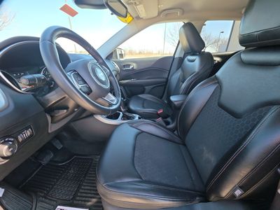 2018 Jeep Compass — photo 9 view