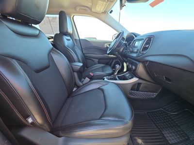 2018 Jeep Compass — photo 15 view
