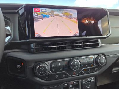 2026 Jeep Gladiator — photo 20 view