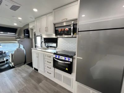 2027 Entegra ODYSSEY — photo 9 view