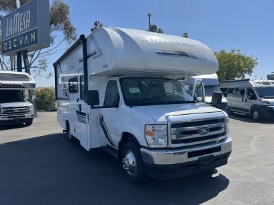2027 Thor Motor Coach CHATEAU — front three-quarter view