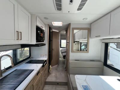 2027 Thor Motor Coach CHATEAU — detail view