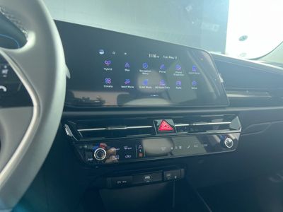 2026 Kia Niro - Photo 25
