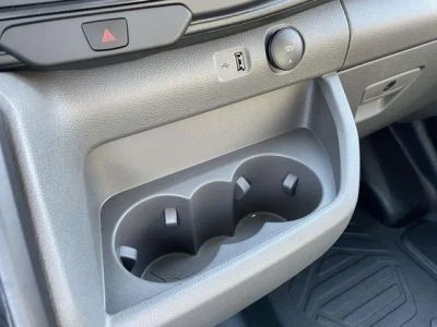 2026 Ford Transit-350 - Photo 10
