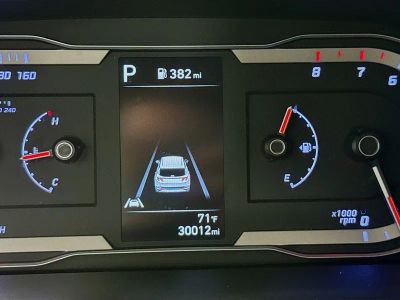 2023 Hyundai Tucson — photo 11 view