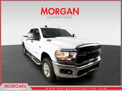 2024 Dodge Ram 2500 Big Horn in Bright White Clearcoat — front three-quarter view