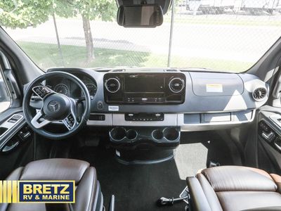2021 Airstream Atlas - Photo 9