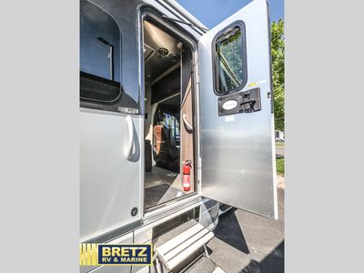 2021 Airstream Atlas - Photo 7