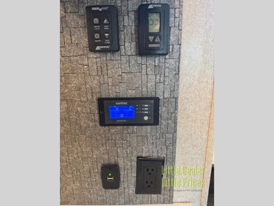 2018 Jayco North Point - Photo 23