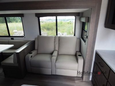 2026 Grand Design Transcend - Photo 13