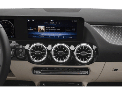 2026 Mercedes-Benz GLA - Photo 10