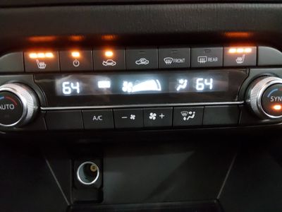 2025 Mazda CX-5 - Photo 17