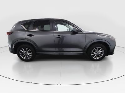 2025 Mazda CX-5 - Photo 8