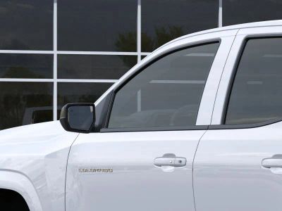2026 Chevrolet Colorado — photo 12 view