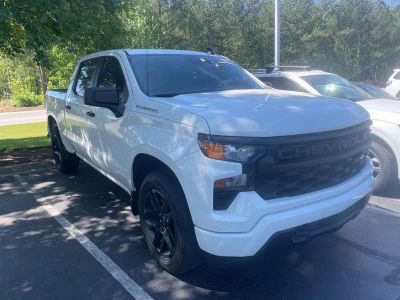 2022 Chevrolet Silverado 1500 Custom - Photo 2